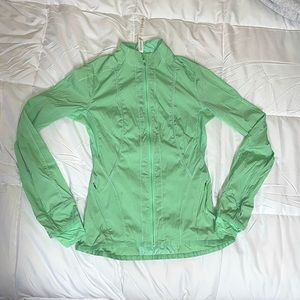 Lululemon zip up windbreaker